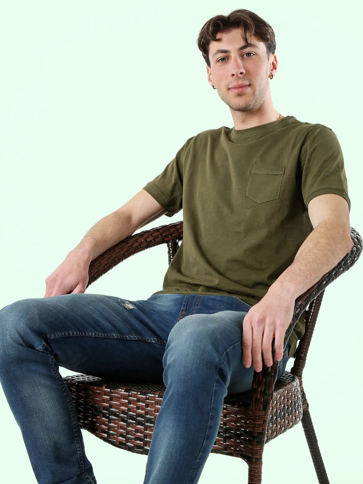 Baci & Abbracci T-shirt girocollo in cotone da uomo con taschino - militare