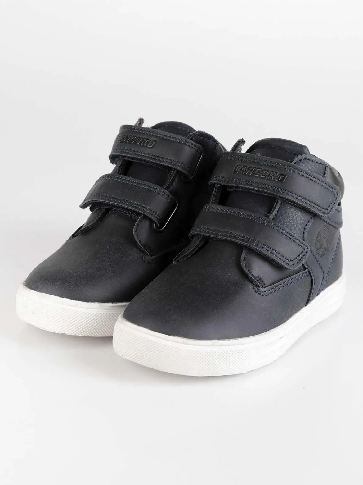 Canguro Sneakers alta con strappi per bambino