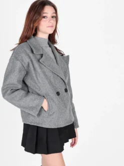 158c Cappotto corto da donna oversize con chiusura doppiopetto