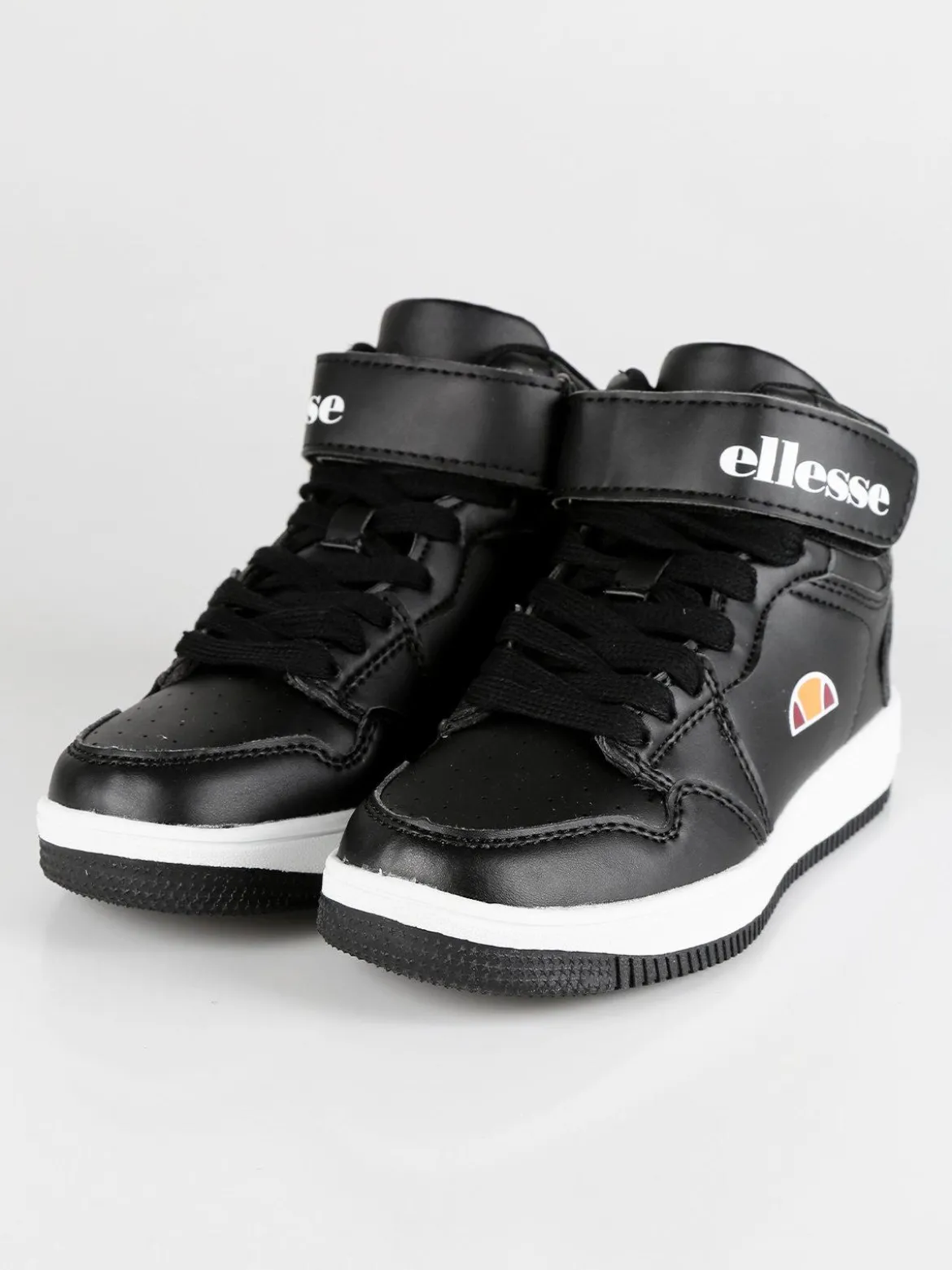 Ellesse Sneakers alte con strappo in ecopelle