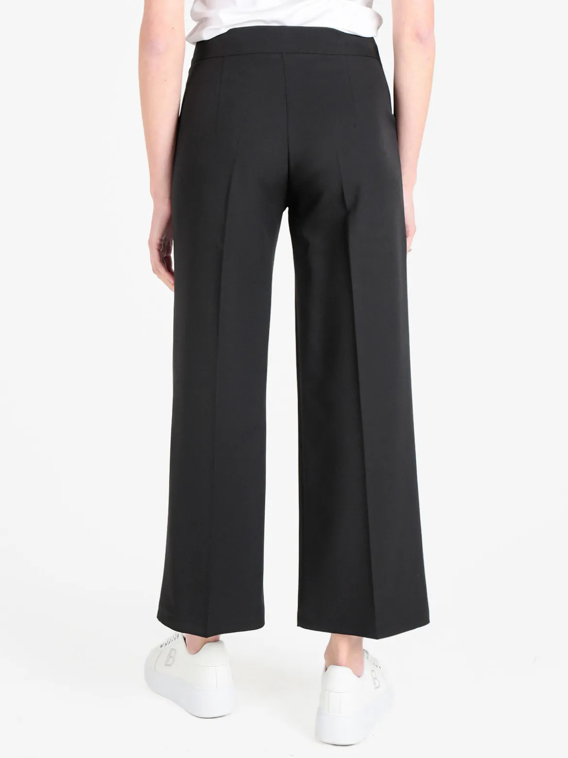 Frenetika Pantaloni classici da donna a palazzo