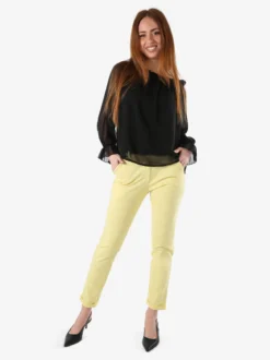 Frenetika Pantaloni donna a gamba dritta con risvolto sul finale e cintura - giallo