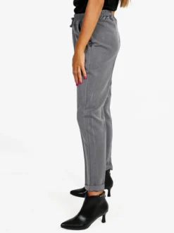 Frenetika Pantaloni donna con risvolto - grigio