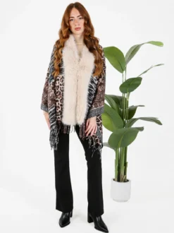 Gian Marco Venturi Mantella donna animalier con scollo in ecopelliccia