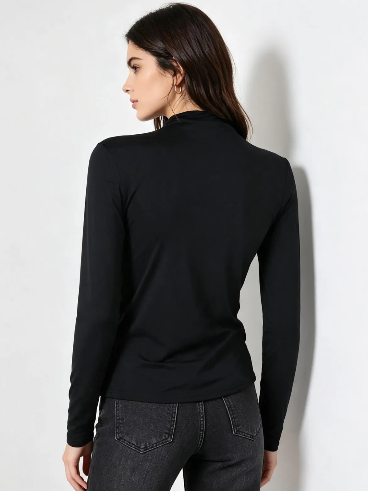 Gondola Blu Maglia donna accollata a maniche lunghe con drappeggio laterale - oliva