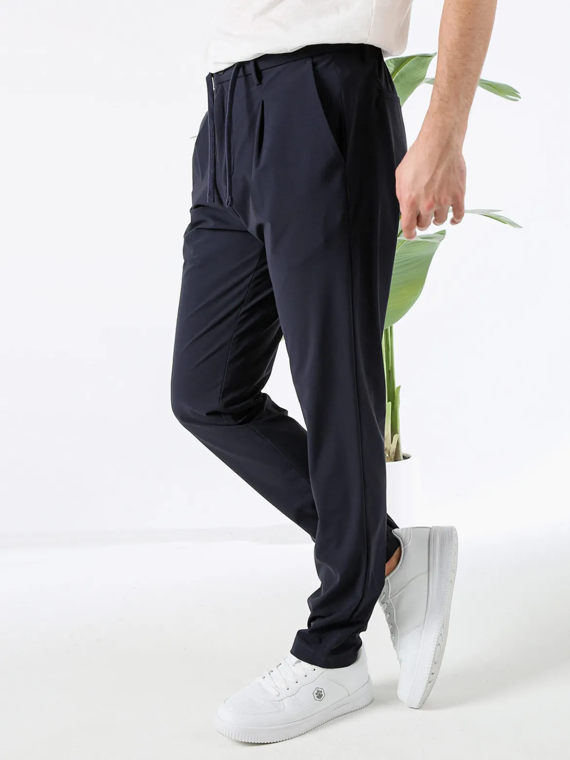 Guy Pantaloni casual da uomo in tessuto tecnico con coulisse - blu scuro