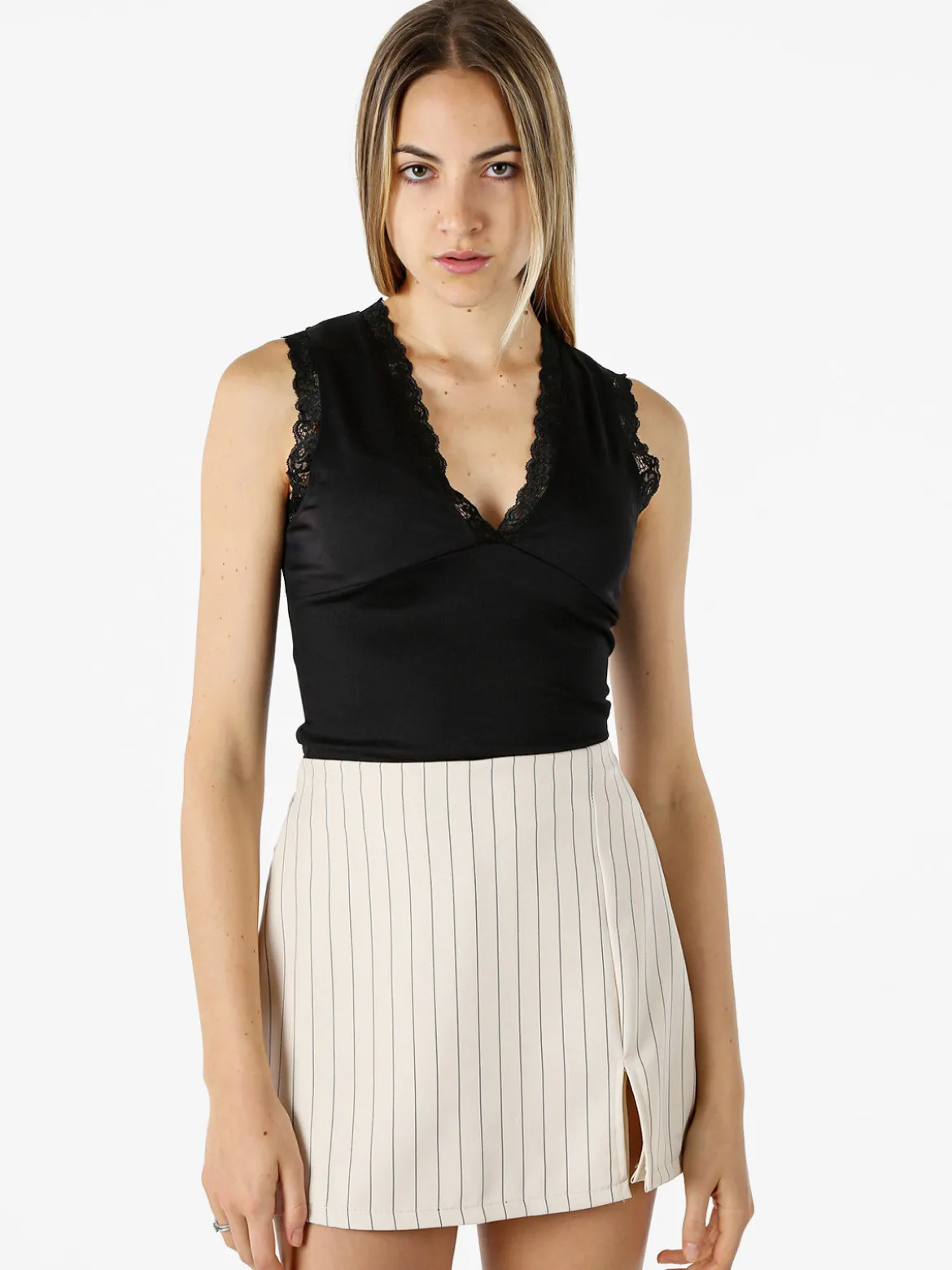 Hdl Milano Top donna elasticizzato con dettagli di pizzo - nero