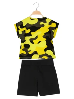 Kappa Completo corto da ragazza in cotone con t-shirt mimetica e shorts - giallo
