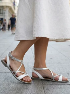 La Cuoieria Sandali donna in pelle con cinturino e fibbia - bianco