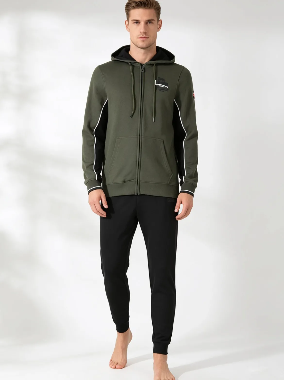 Lonsdale Completo tuta da uomo con cappuccio e zip - oliva