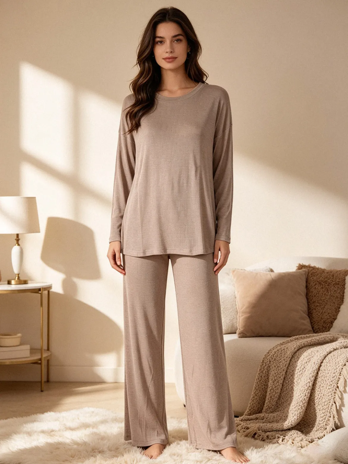 Lormar FITNESS Pigiama lungo da donna in viscosa con scollo tondo - marrone