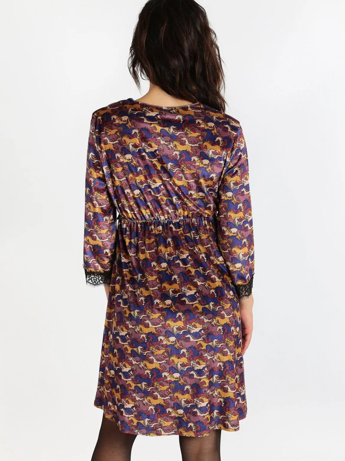 Lumina Vestito midi a portafoglio con pizzo