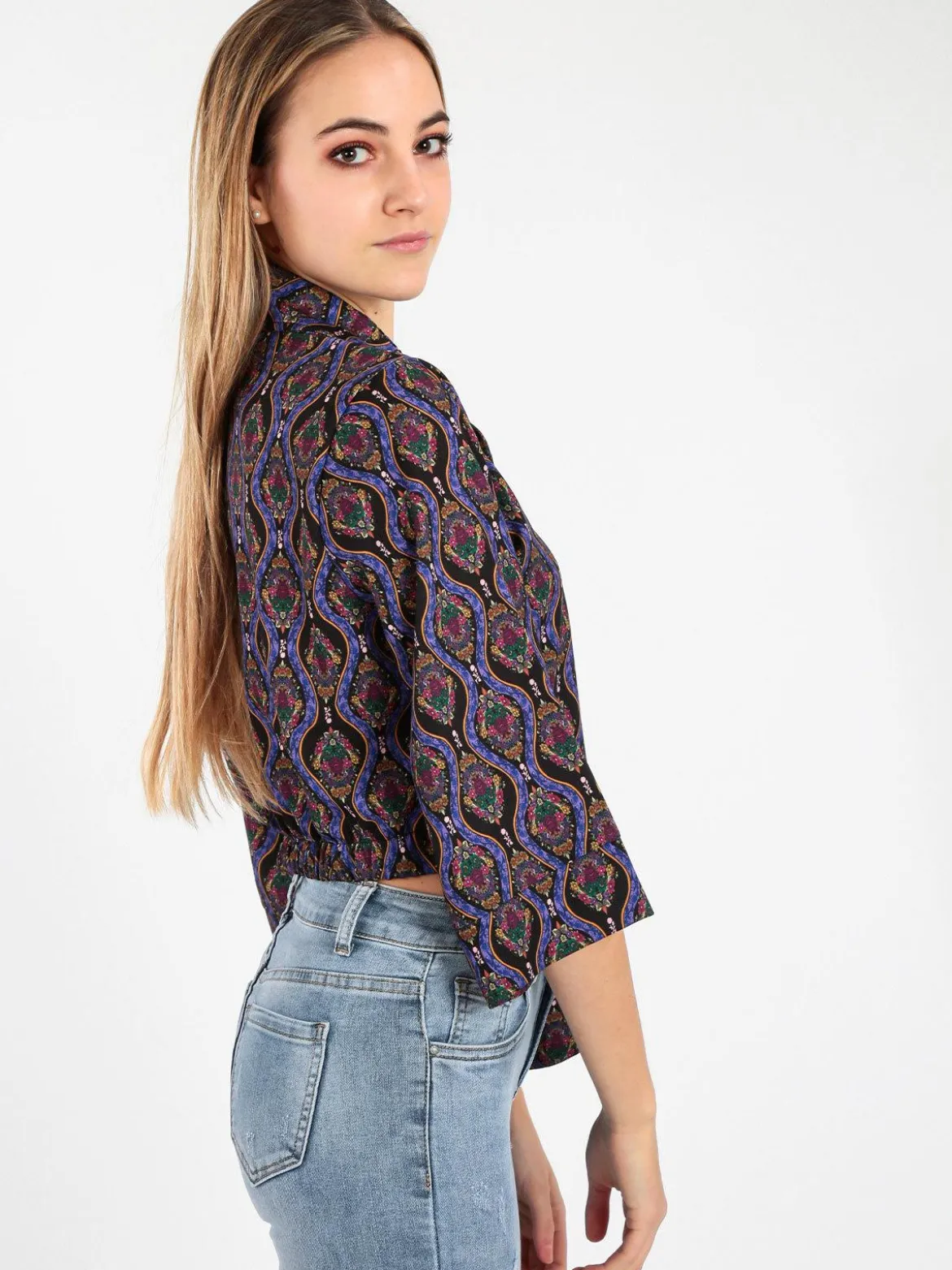 Made In Italy Camicetta donna cropped annodata con manica ampia a 3/4