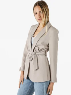 Melitea Blazer donna con spalline imbottite e fusciacca in vita - fango