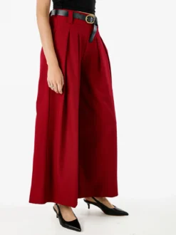 Melitea Pantaloni donna a palazzo con vita alta e cintura - rosso
