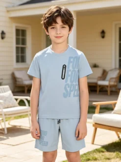 Mr Jek Completo corto da ragazzo con t-shirt e bermuda - azzurro