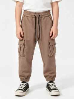 Mr Jek Pantaloni pesanti da bambino con tasconi laterali e coulisse - marrone