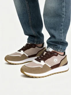 Navigare Sneakers stringate da uomo con platform - marrone