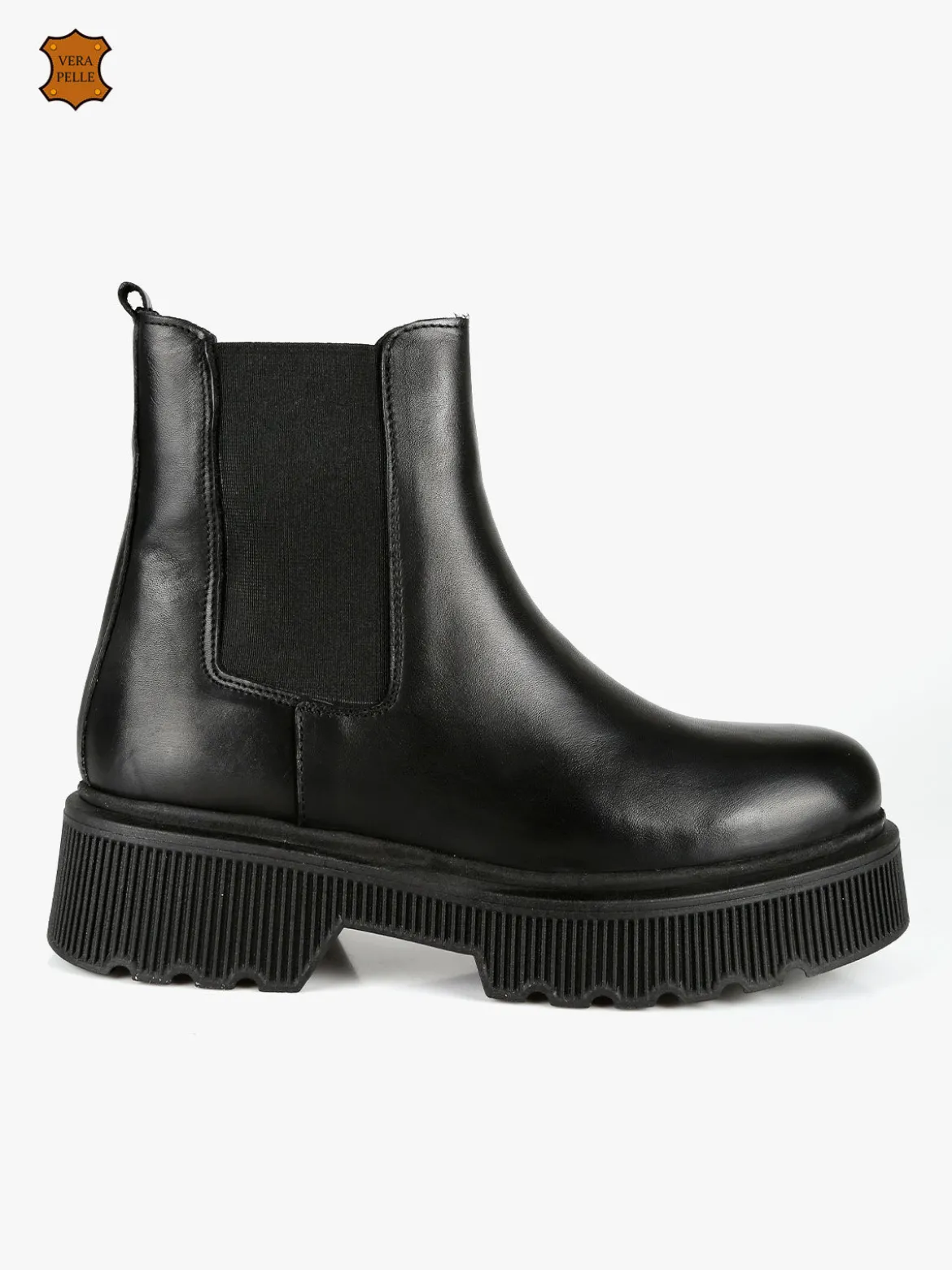 Nerofumo Stivaletti in pelle chelsea con tacco e plateau