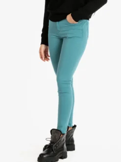 New Collection Pantaloni slim fit da donna