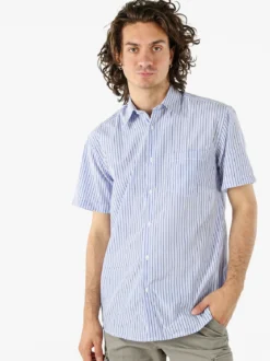 Sky Camicia da uomo rigata a maniche corte con taschino - cielo