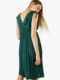 Solada Abito donna a spalla larga con gonna plissettata - verde