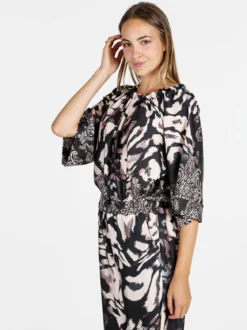 Solada Blusa donna con scollo a barca e maniche corte ampie - nero
