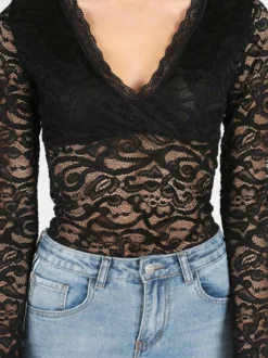 Solada Body nero in pizzo a maniche lunghe