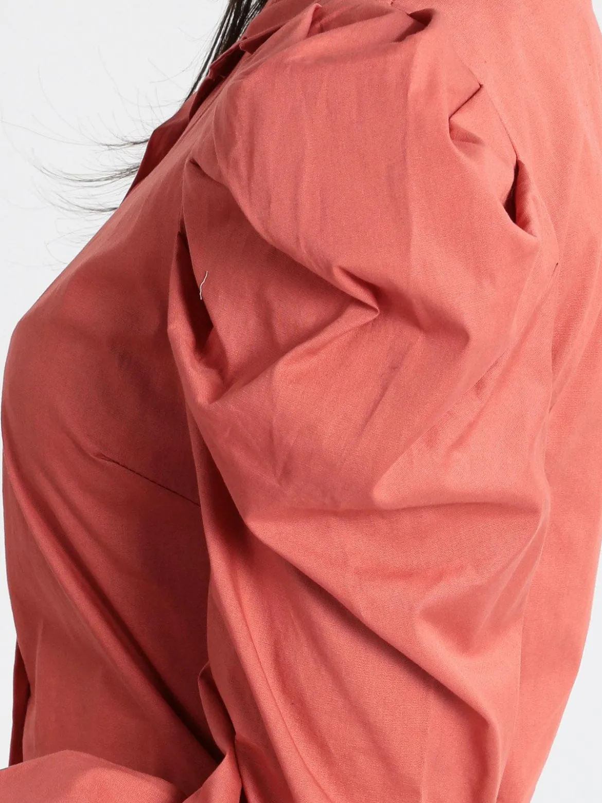 Solada Camicia classica con maniche a sbuffo
