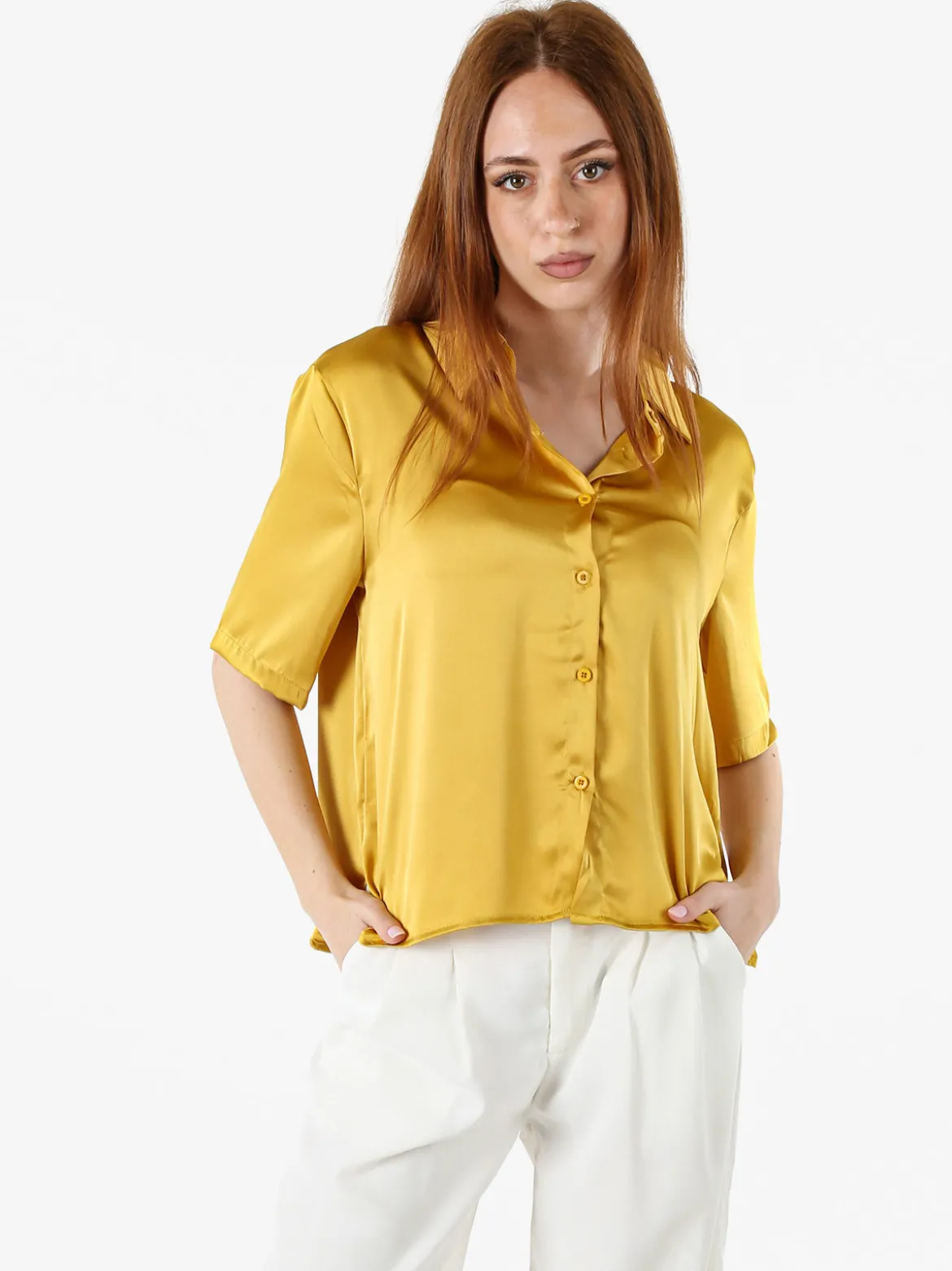Solada Camicia donna a maniche corte effetto raso - giallo