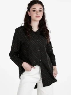 Solada Camicia donna a maniche lunghe con piccole borchie