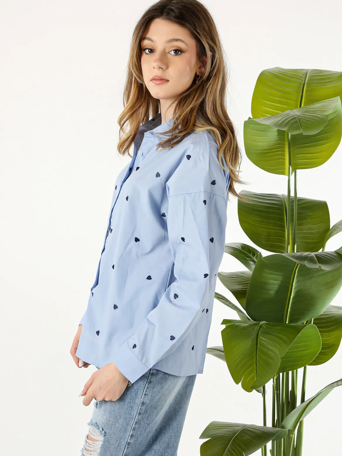 Solada Camicia donna a maniche lunghe in misto cotone con stampa cuori - azzurro