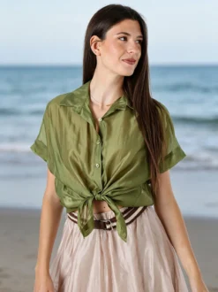 Solada Camicia donna annodata a maniche corte - verde