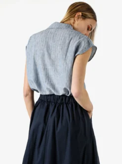Solada Camicia donna in misto lino e cotone senza maniche a righe verticali - azzurro