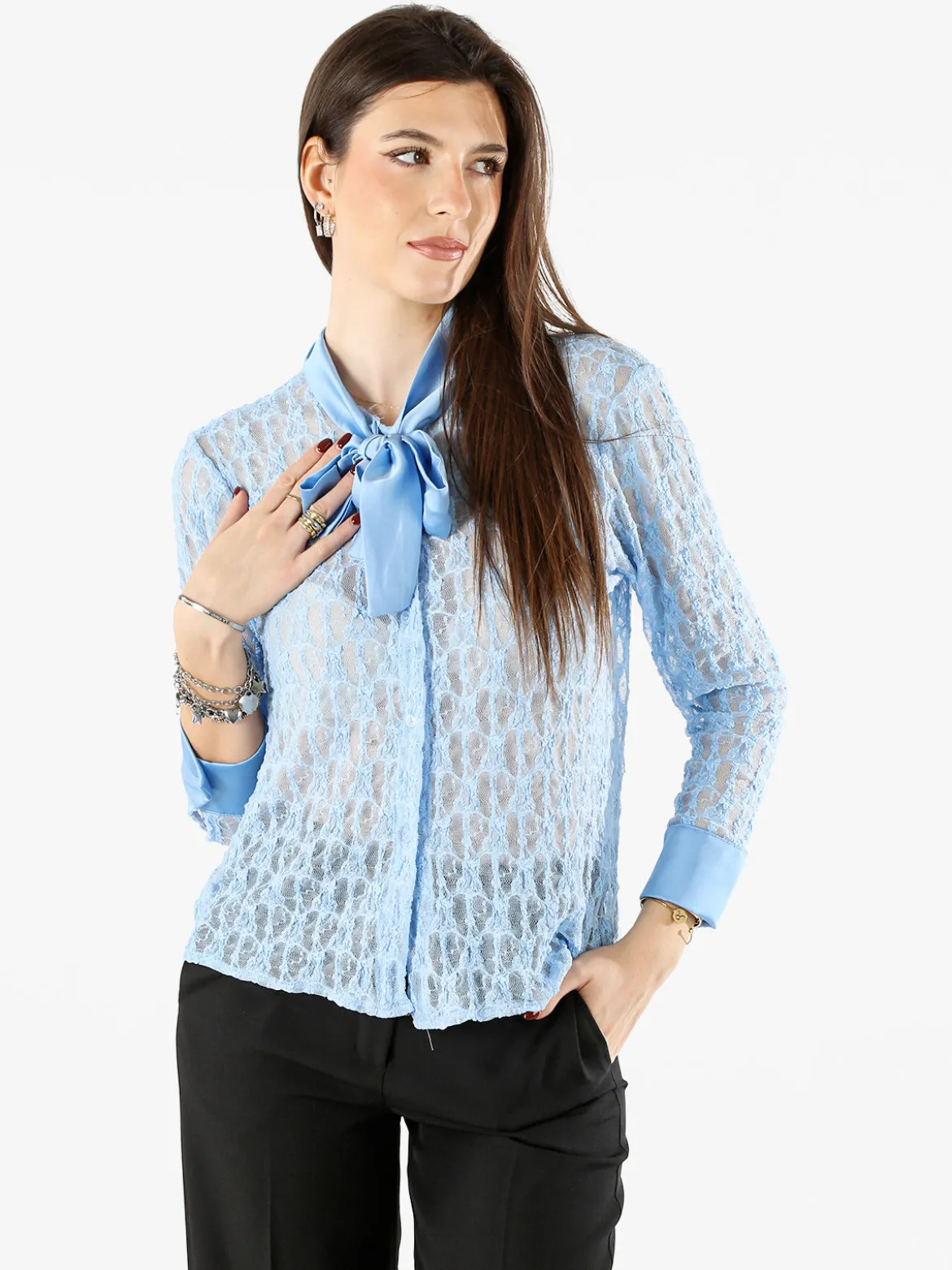 Solada Camicia donna in pizzo a maniche lunghe con dettagli effetto raso - azzurro