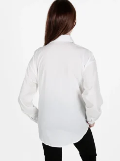 Solada Camicia donna oversize con fiore gioiello applicato