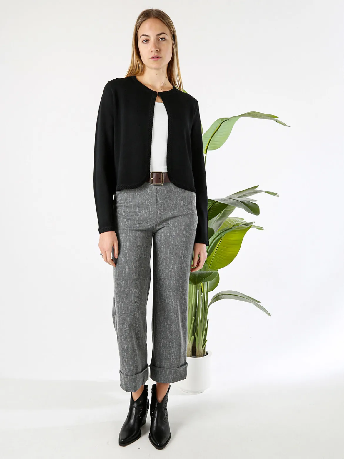 Solada Cardigan donna in maglia con gancino di chiusura - nero