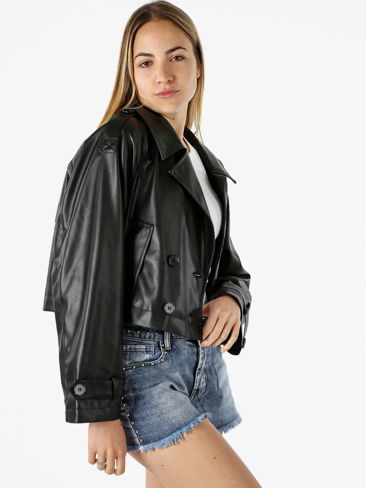 Solada Giacca cropped in ecopelle da donna con chiusura a doppiopetto - nero