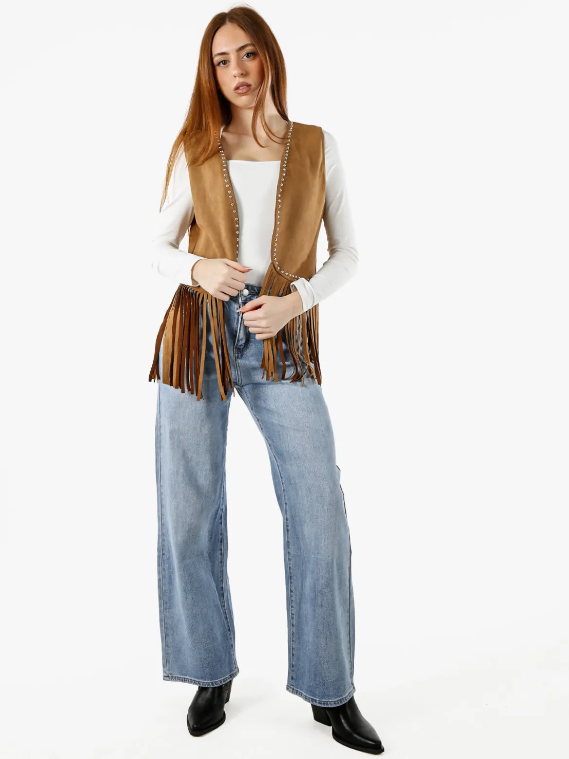 Solada Gilet donna scamosciato con borchie e frange - cammello
