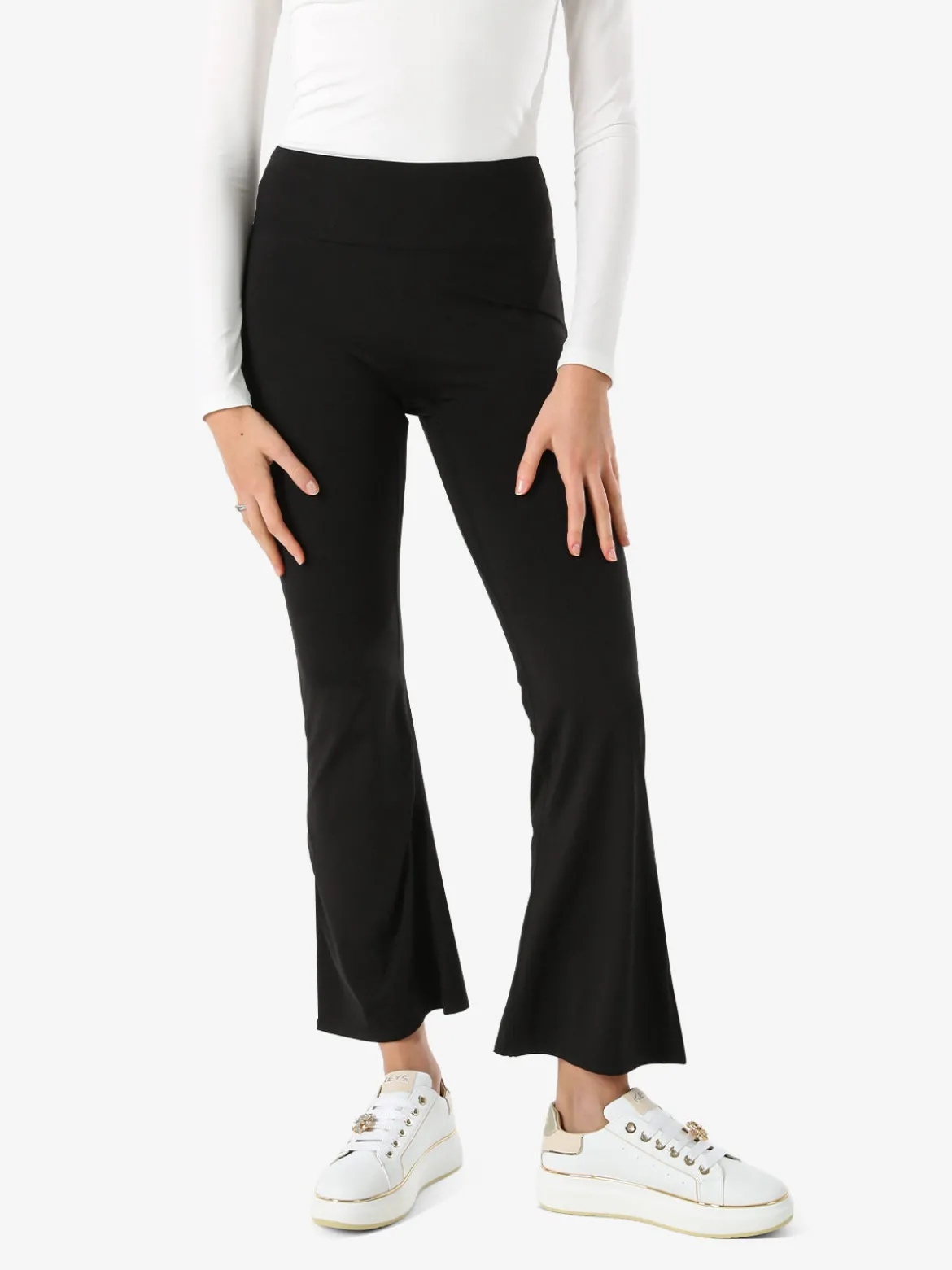 Solada Leggings donna a zampa con arricciatura posteriore effetto push-up - nero