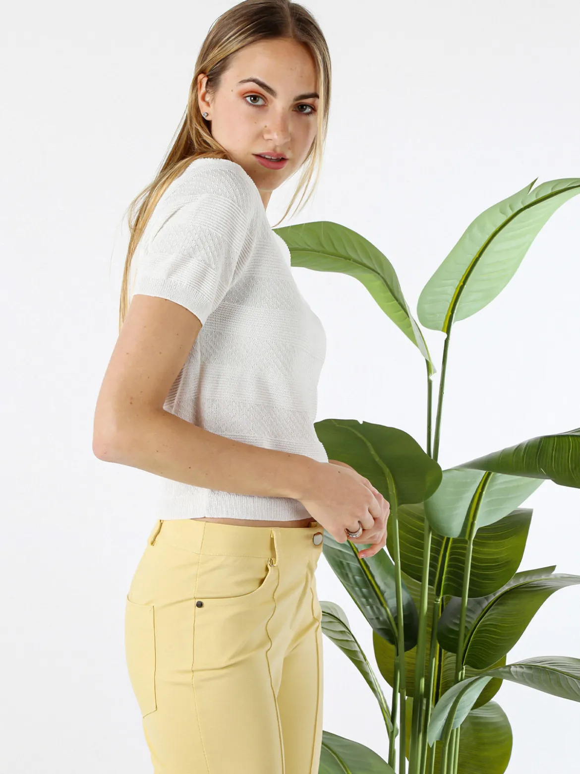 Solada Maglia girocollo da donna a maniche corte - bianco