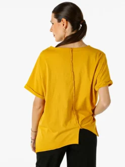 Solada Maxi t-shirt donna in cotone con maniche risvoltate - senape
