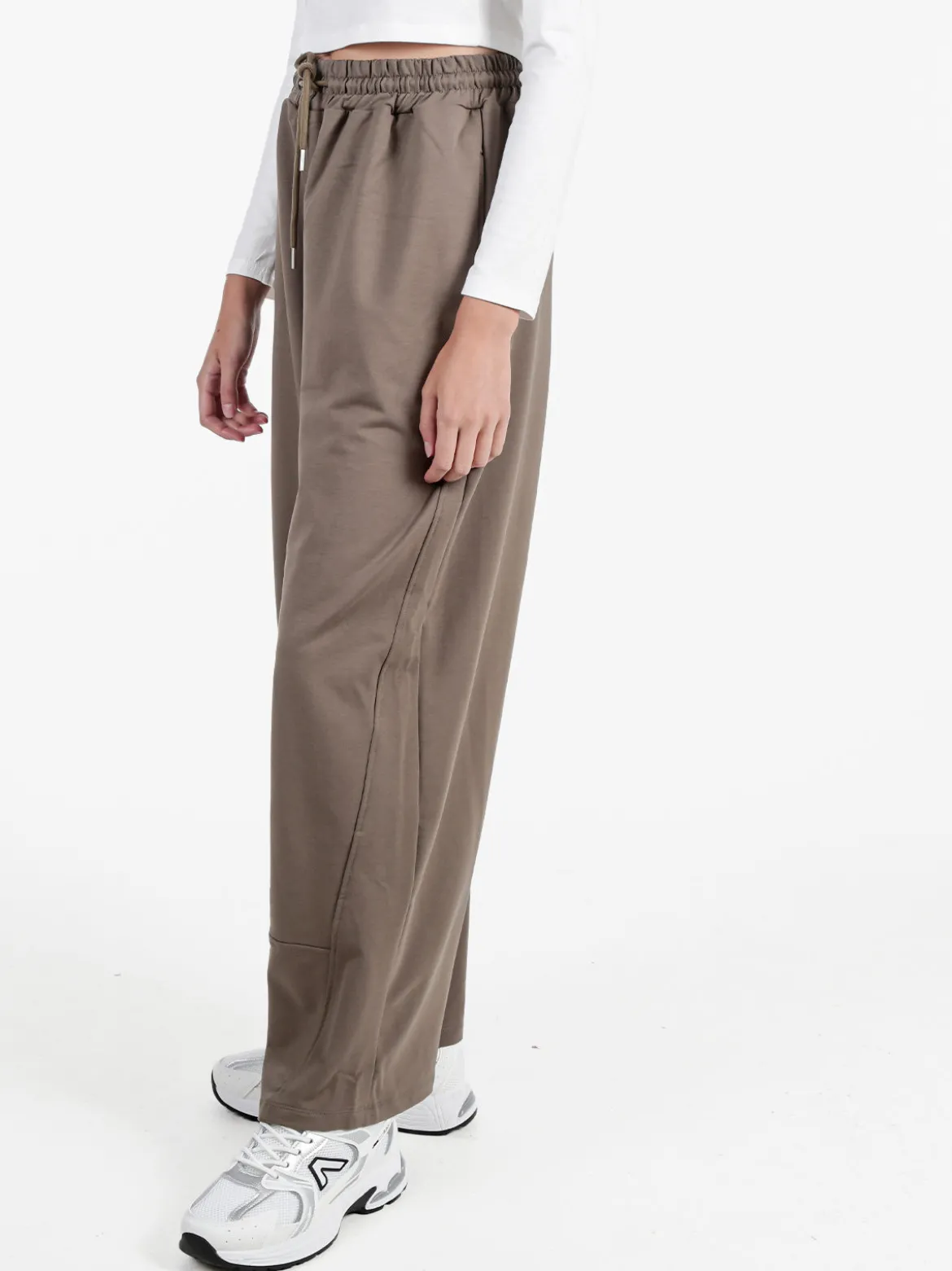Solada Pantaloni donna in cotone a gamba larga con coulisse - tabacco
