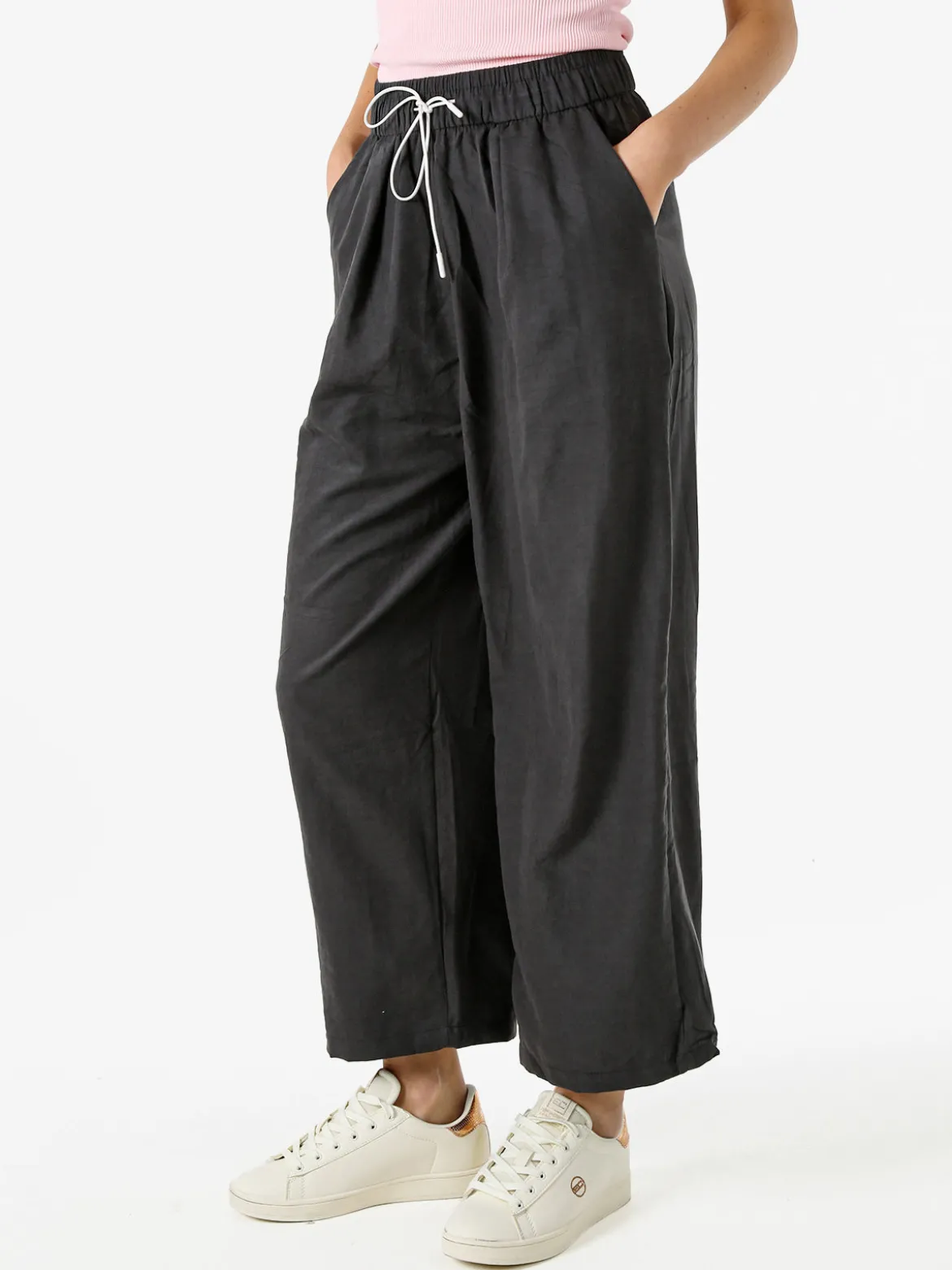 Solada Pantaloni donna leggeri a gamba larga con coulisse - nero