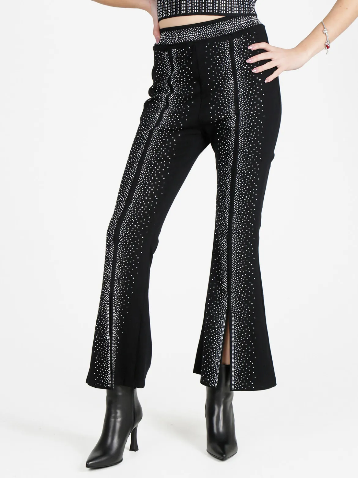 Solada Pantaloni eleganti da donna con strass e finale a zampa con spacco