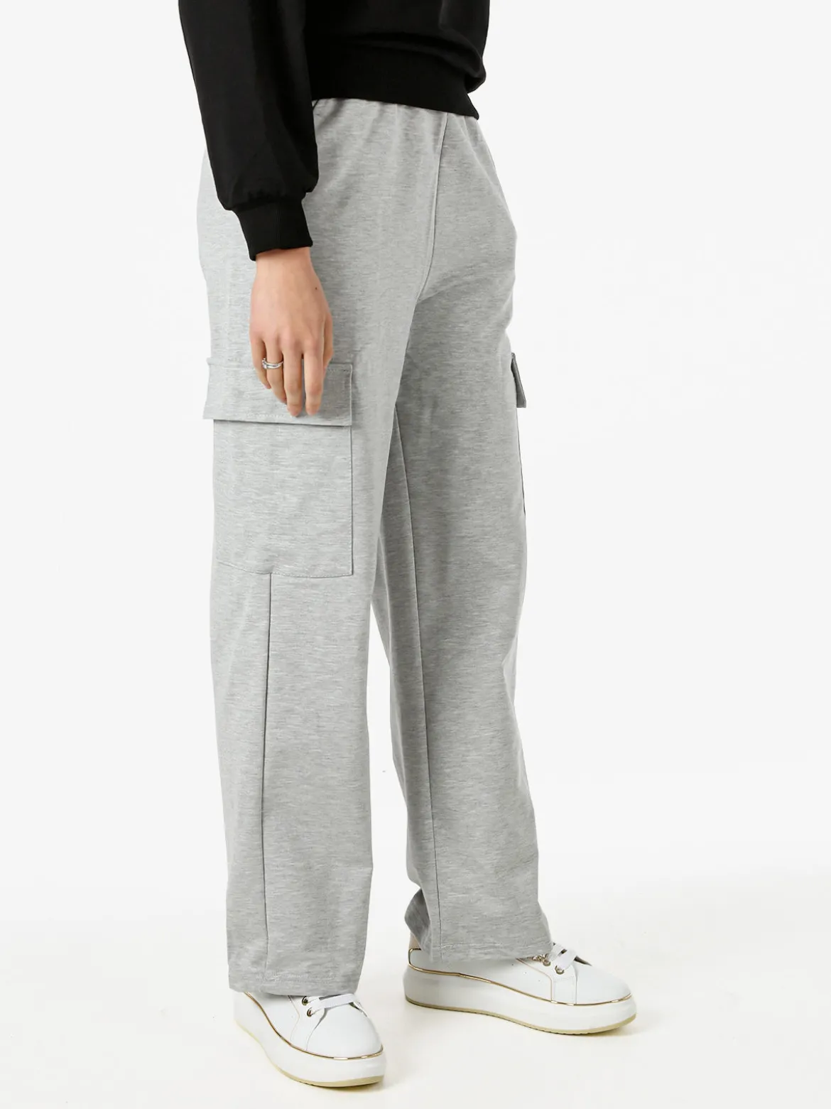 Solada Pantaloni tuta da donna con tasconi a gamba dritta - grigio