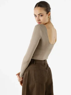 Solada Top body donna a maniche lunghe con scollo davanti e dietro - taupe