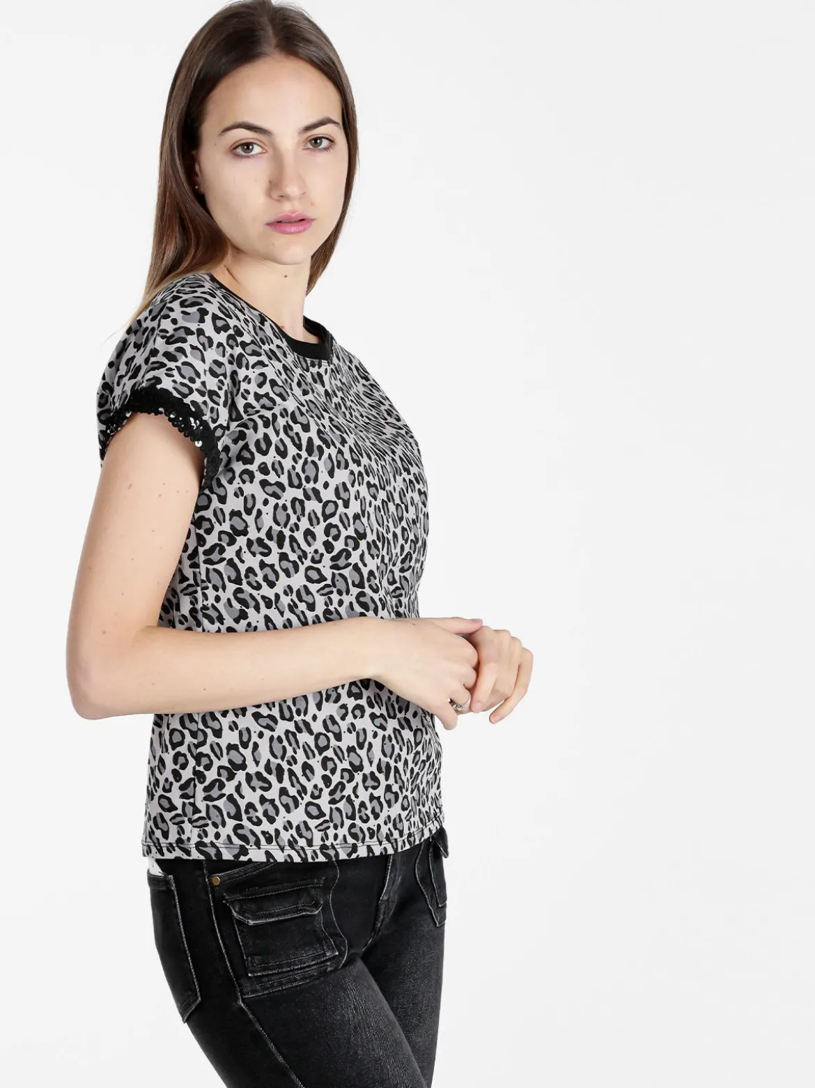 Solada T-shirt donna maculata con paillettes e strass