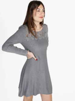 Solada Vestito da donna a maniche lunghe con scollo in pizzo macramè