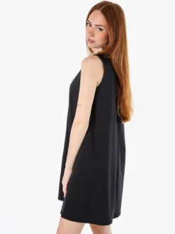 Solada Vestito donna svasato senza maniche - nero